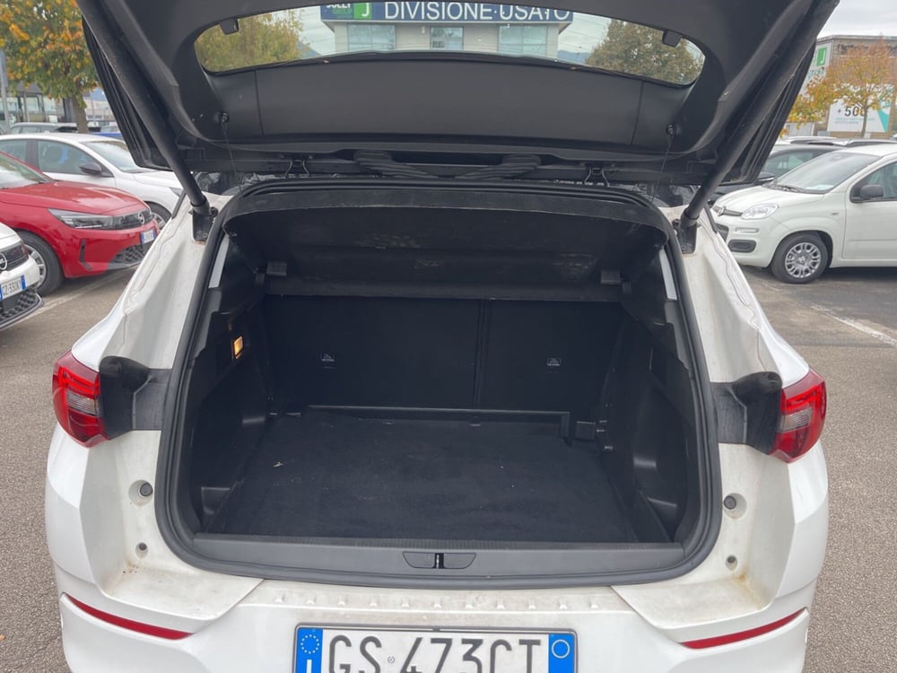 Opel Grandland usata a Frosinone (19)