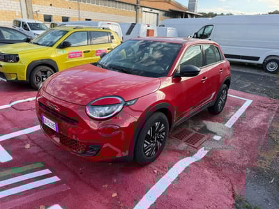 Fiat 600 1.2 hybrid 145cv auto del 2024 usata a Ceccano