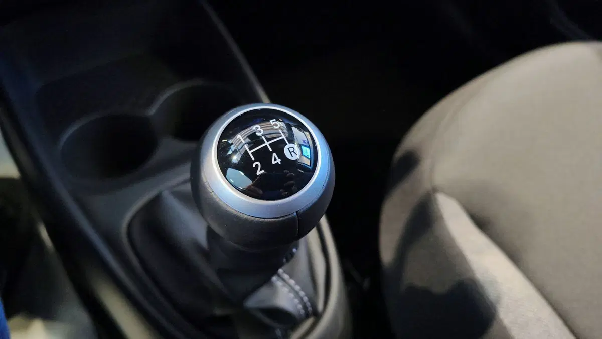 Toyota Aygo X nuova a Catanzaro (14)