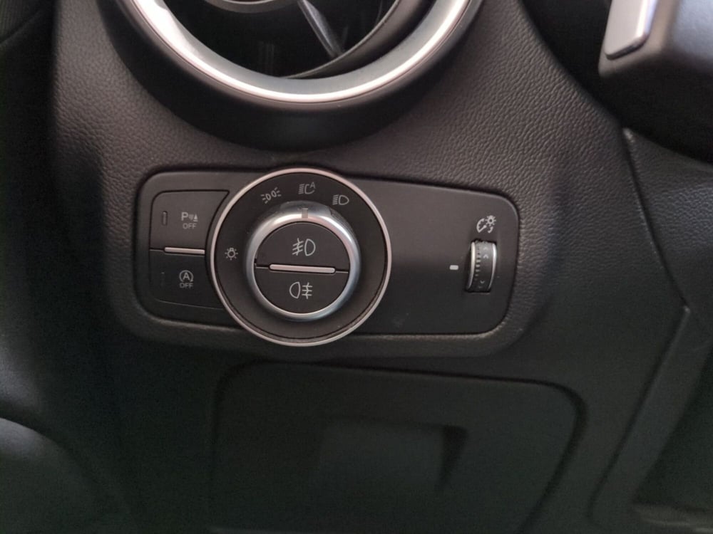 Alfa Romeo Stelvio usata a Agrigento (13)