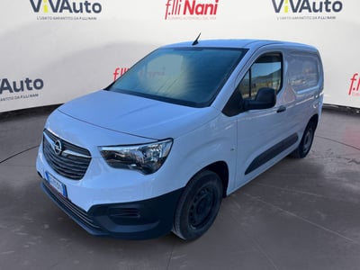 Opel Combo Furgone Cargo 1.5 Diesel 100CV PL-DC 850kg del 2024 usata a Massa