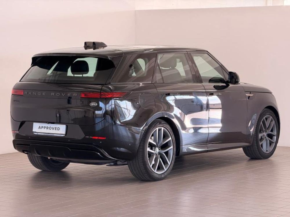 Land Rover Range Rover Sport usata a Venezia (8)