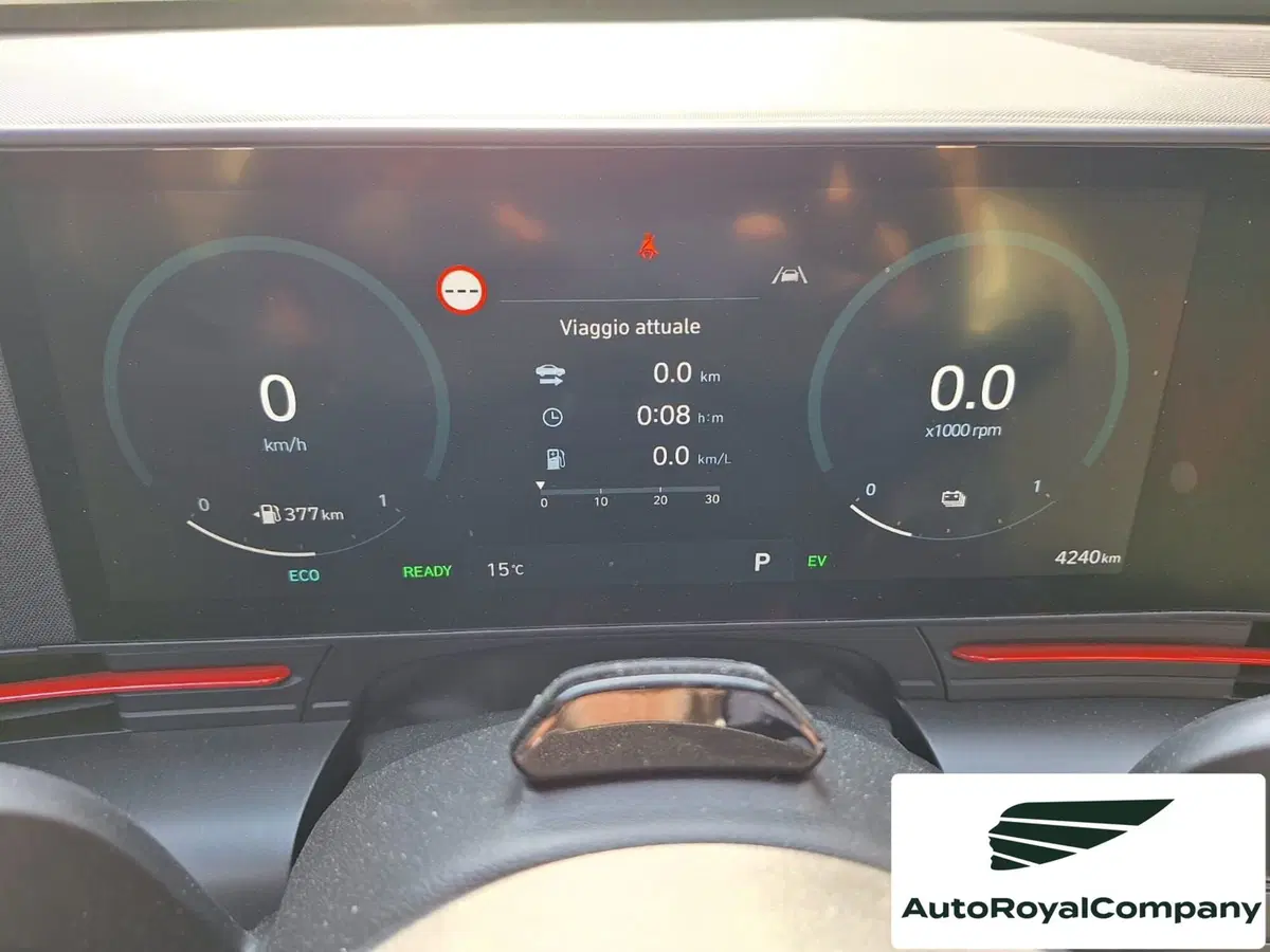 Hyundai Kona usata a Roma (12)