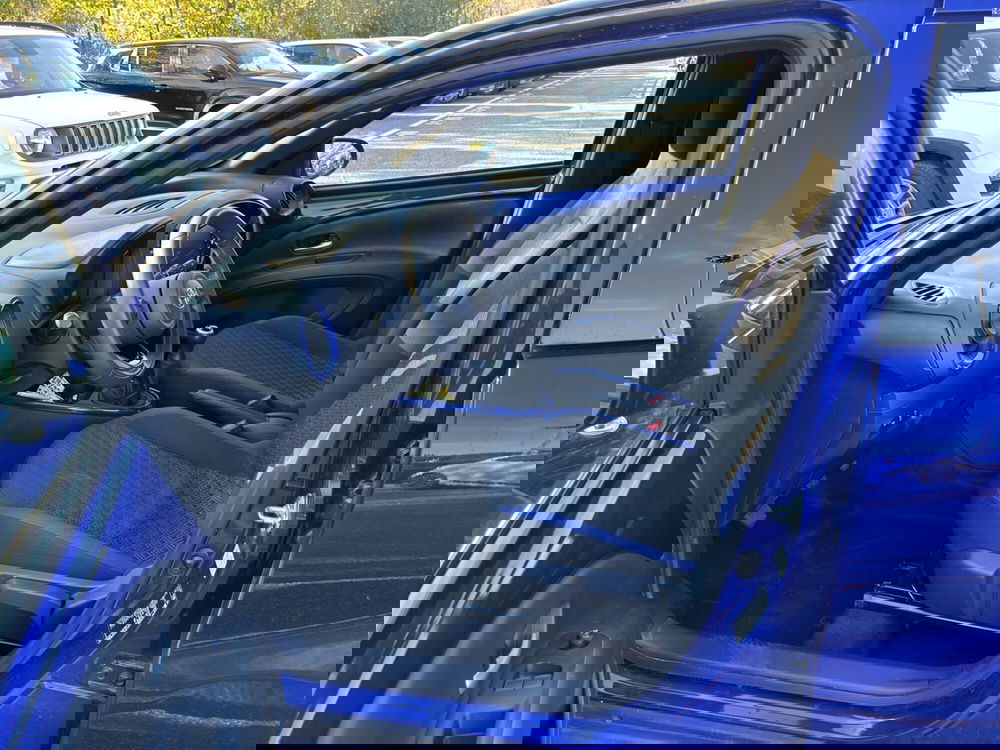 Toyota Aygo X usata a Roma (13)
