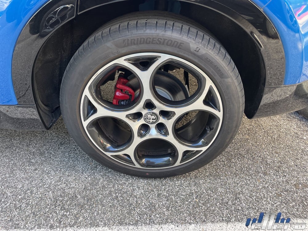 Alfa Romeo Tonale usata a Cuneo (10)