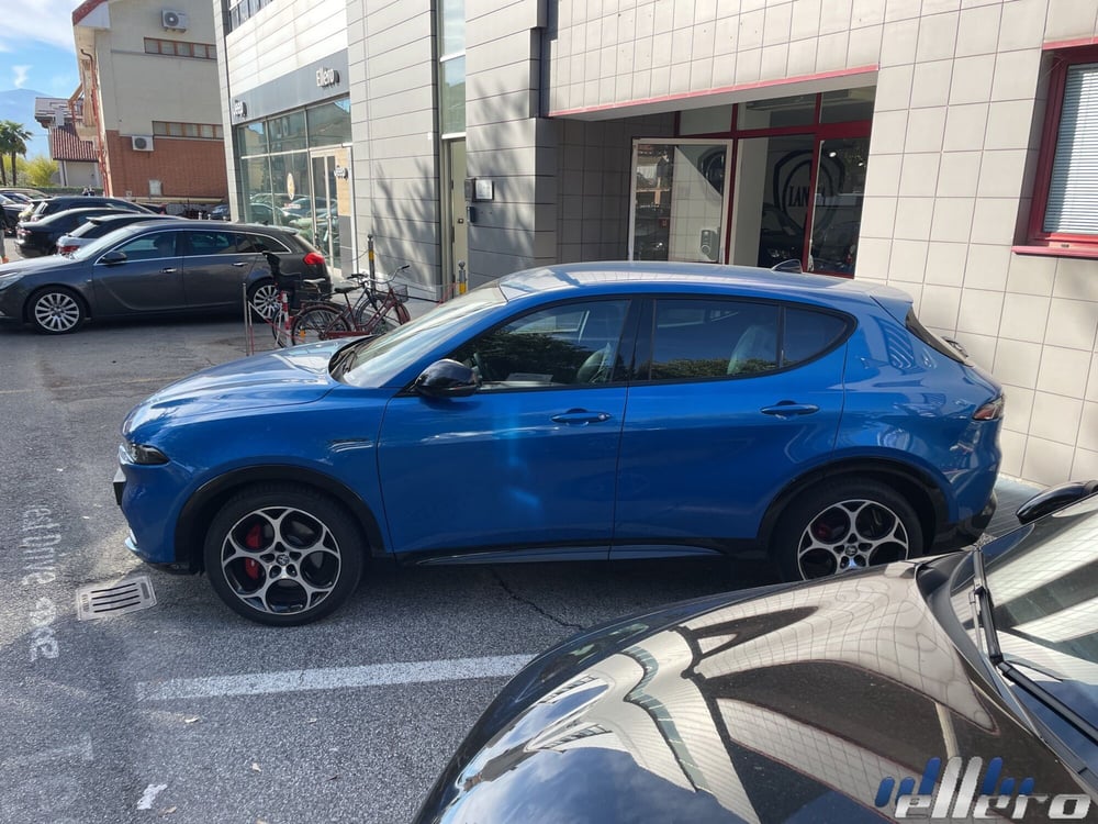 Alfa Romeo Tonale usata a Cuneo (8)