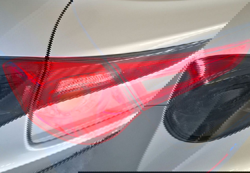 Alfa Romeo Giulietta usata a Terni (16)
