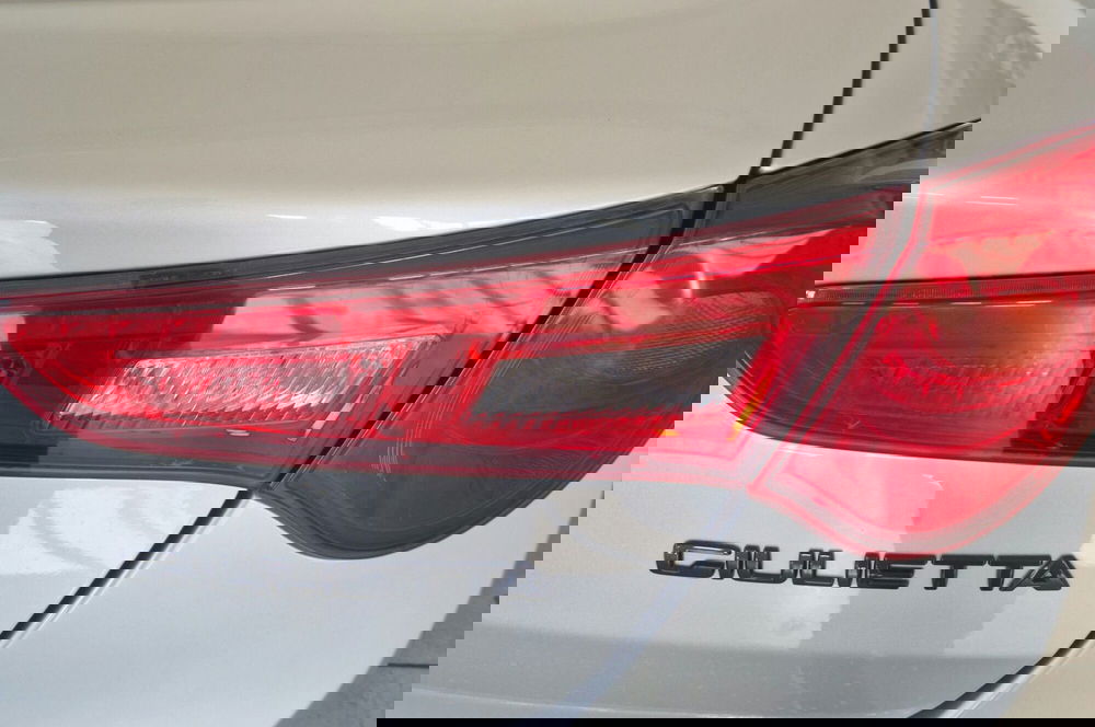 Alfa Romeo Giulietta usata a Terni (17)