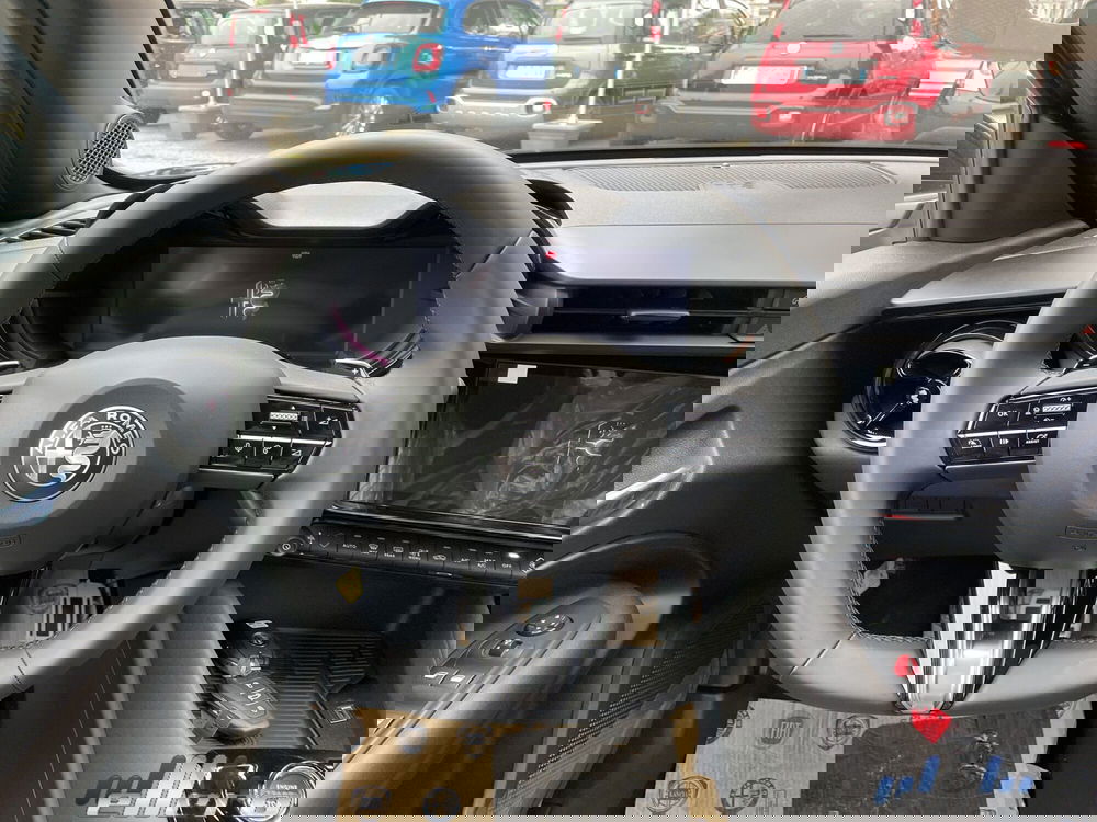 Alfa Romeo Junior nuova a Cuneo (13)