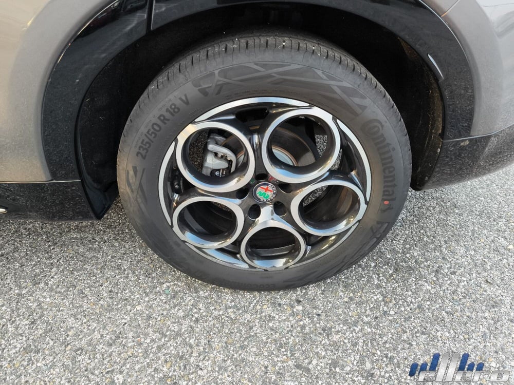 Alfa Romeo Tonale nuova a Cuneo (10)
