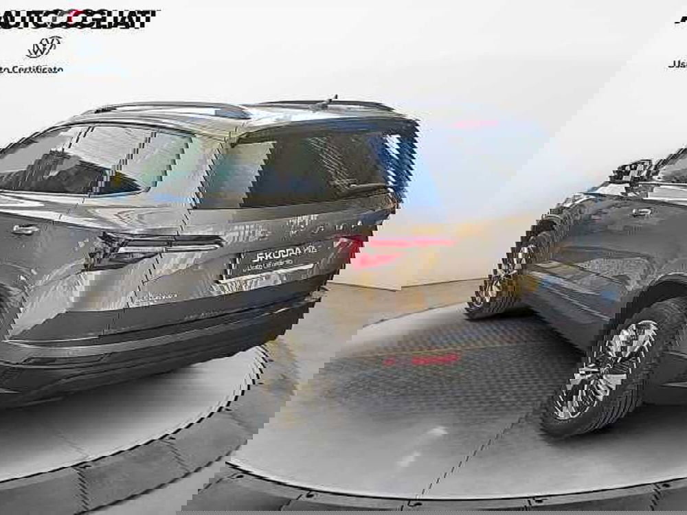 Skoda Karoq usata a Lecco (7)