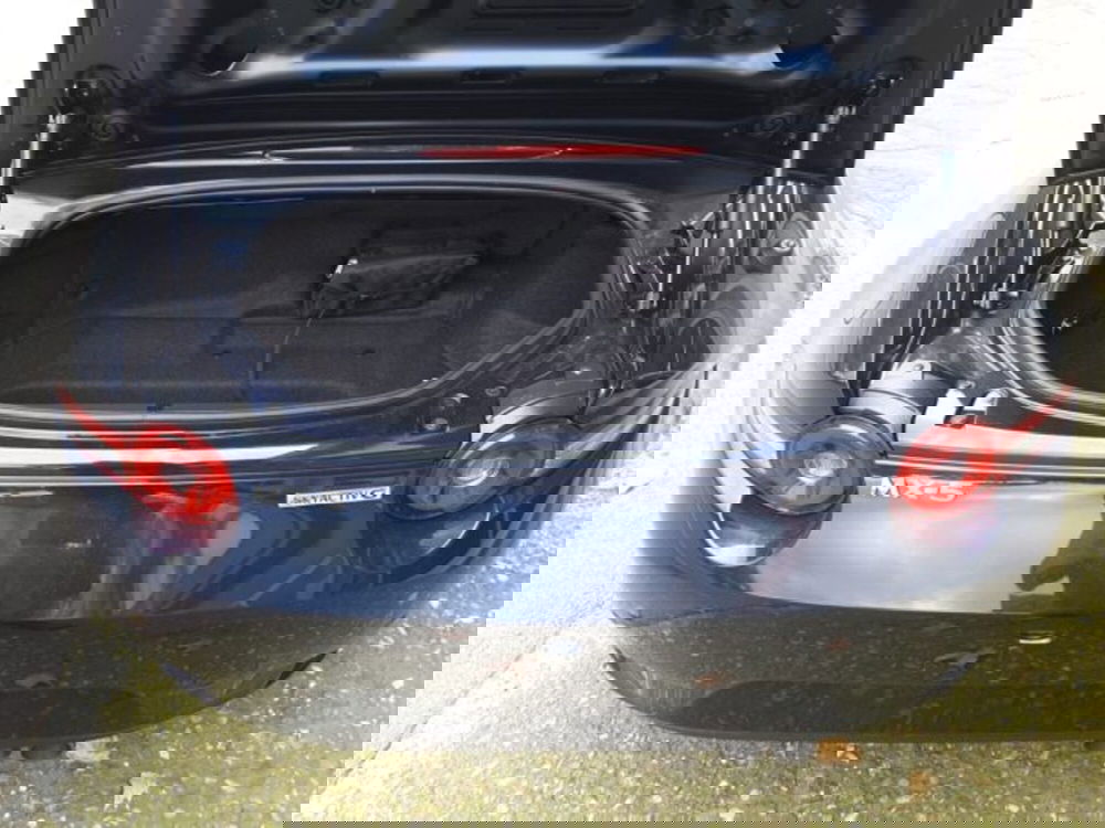 Mazda MX-5 nuova a Firenze (12)