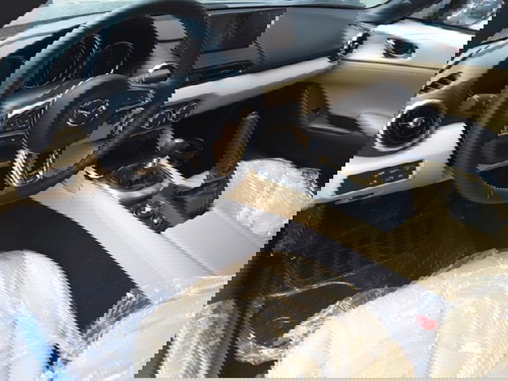 Mazda MX-5 nuova a Firenze (7)