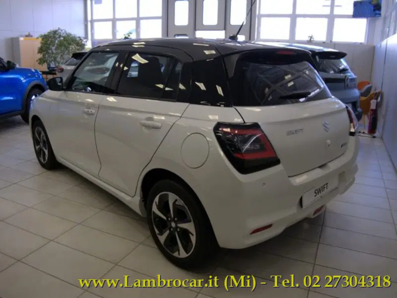 Suzuki Swift nuova a Milano (16)