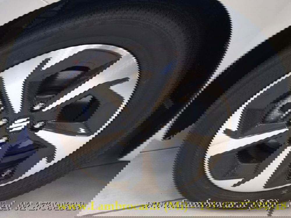 Suzuki Swift nuova a Milano (19)