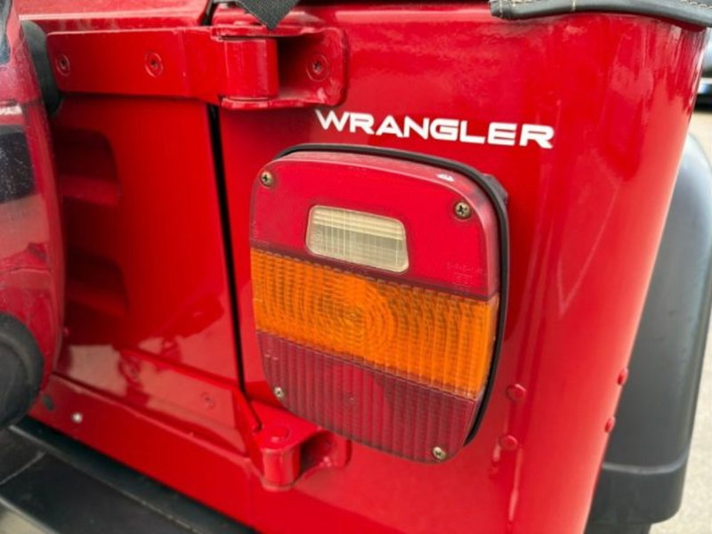 Jeep Wrangler usata a Lecce (9)