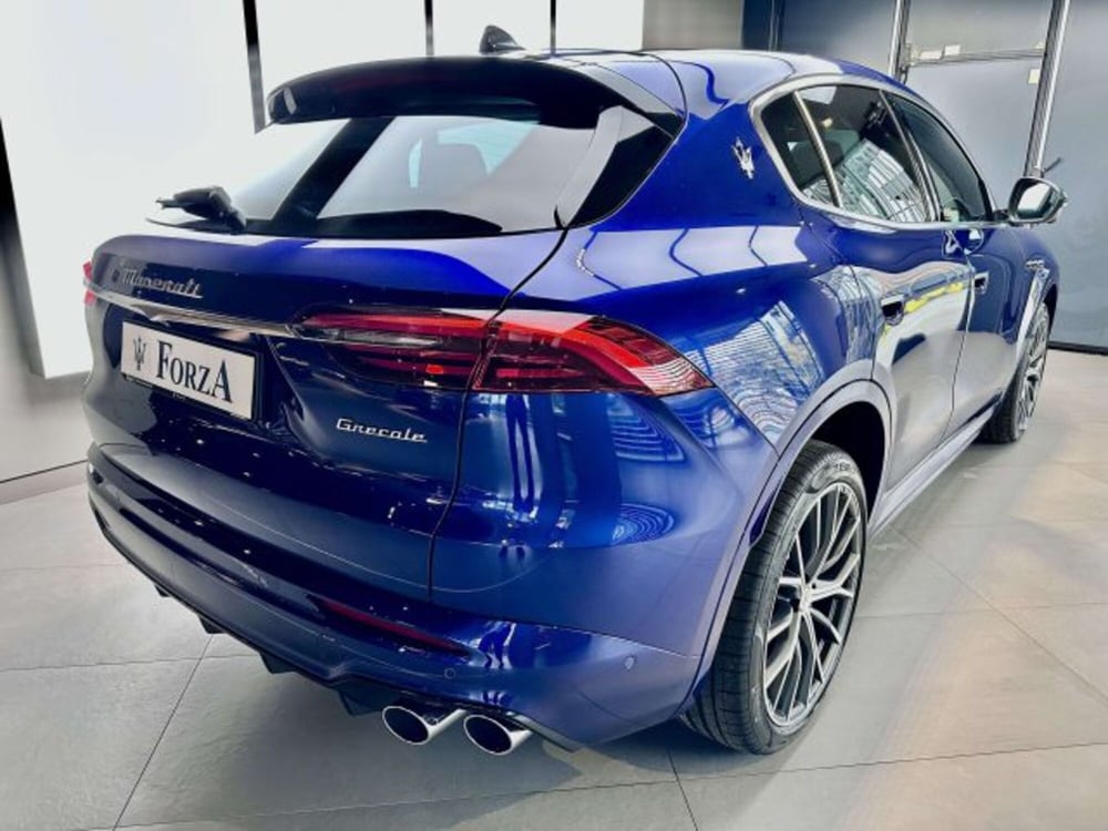 Maserati Grecale nuova a Torino (6)