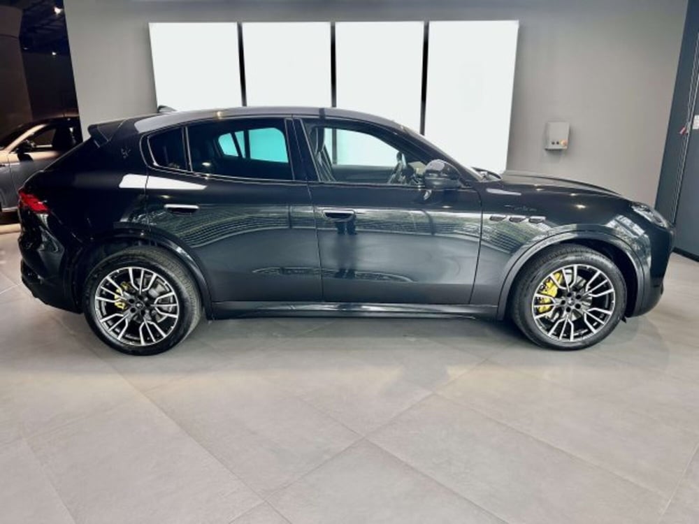 Maserati Grecale usata a Torino (5)