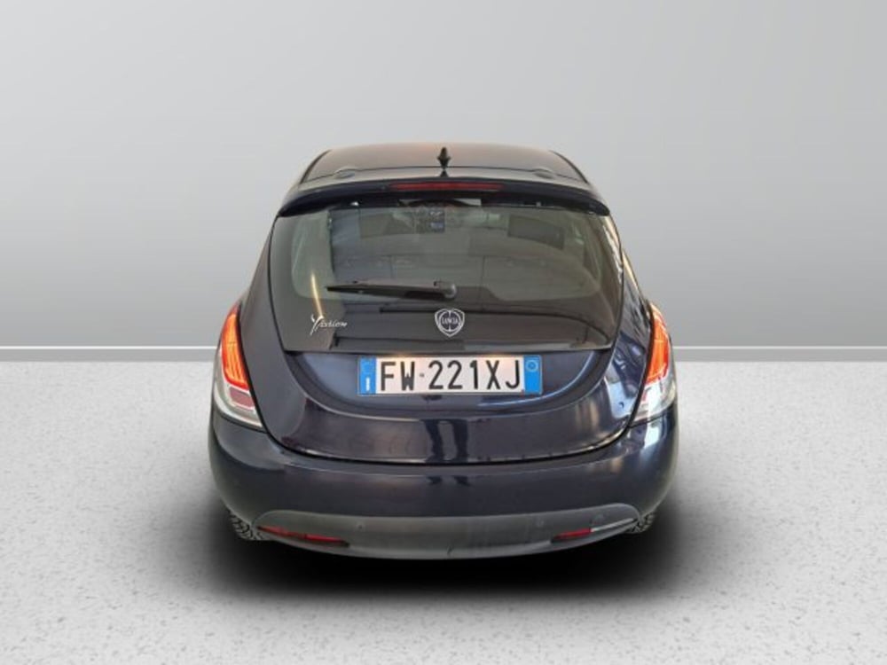 Lancia Ypsilon usata a Teramo (4)
