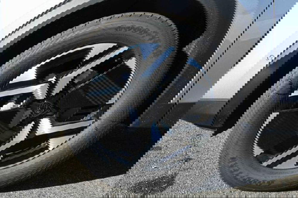 Peugeot 2008 nuova a Torino (10)