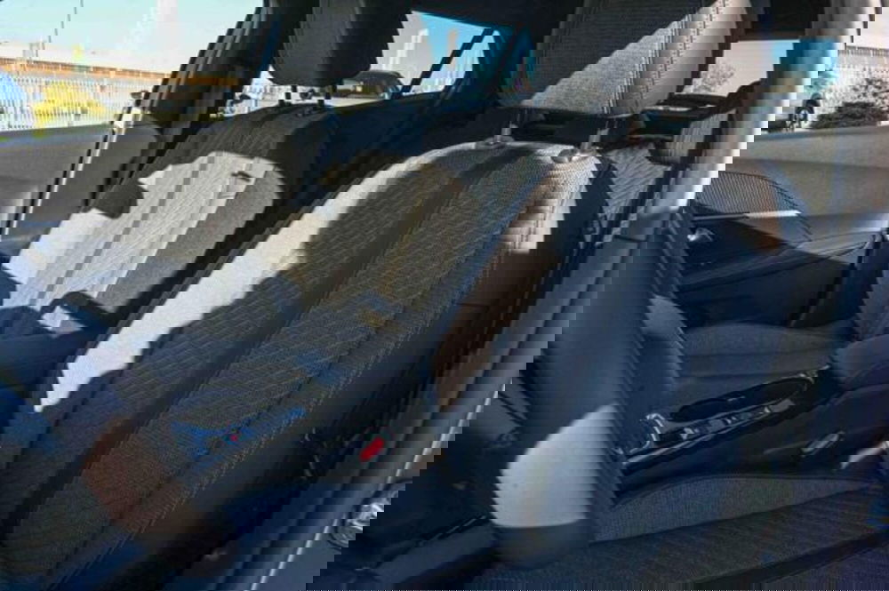 Peugeot 2008 nuova a Torino (14)