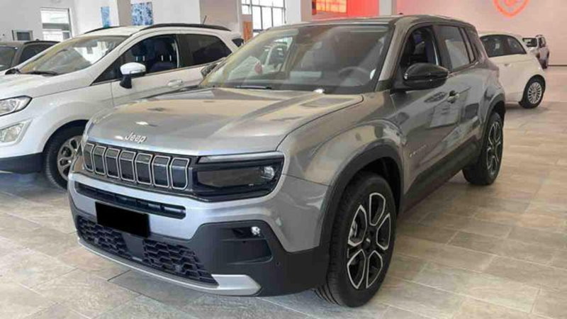 Jeep Avenger nuova a Torino
