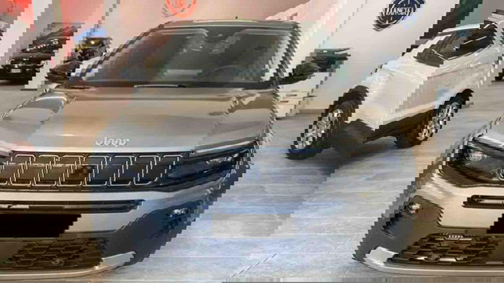 Jeep Avenger nuova a Torino (2)