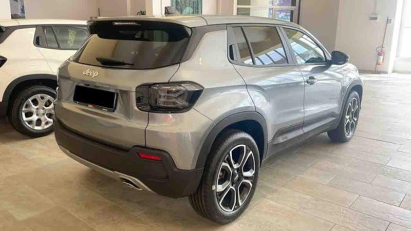 Jeep Avenger nuova a Torino (4)