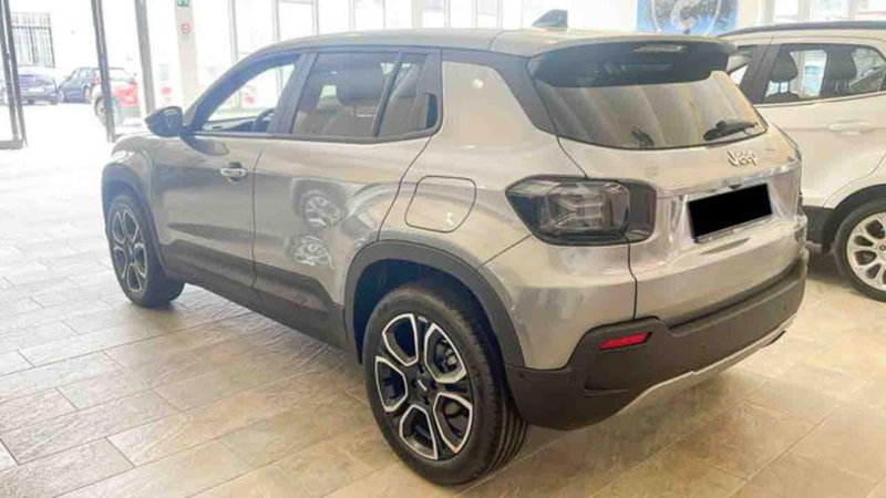 Jeep Avenger nuova a Torino (6)