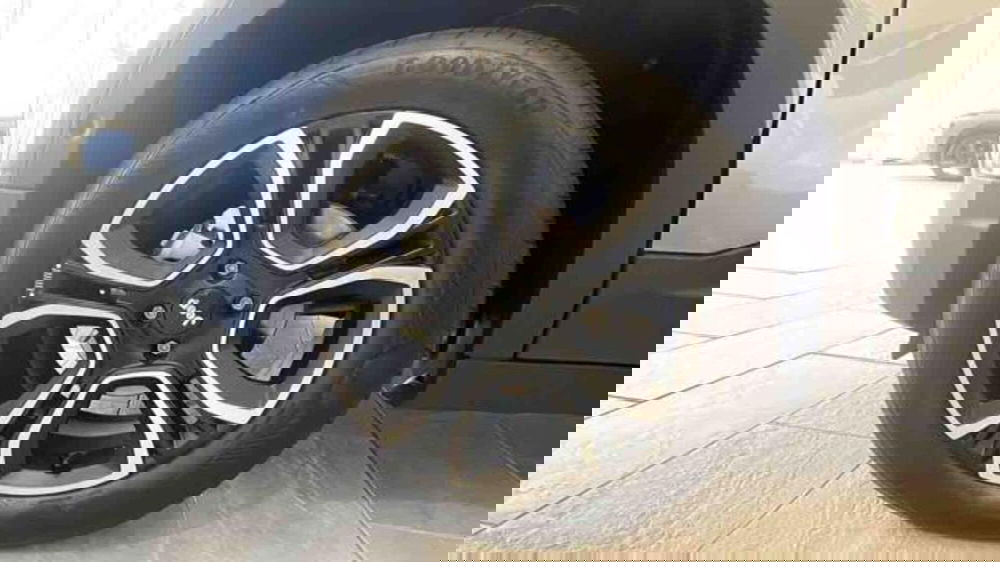 Jeep Avenger nuova a Torino (7)