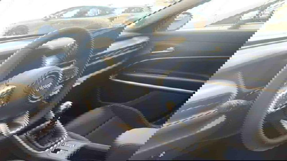 Jeep Avenger nuova a Torino (9)