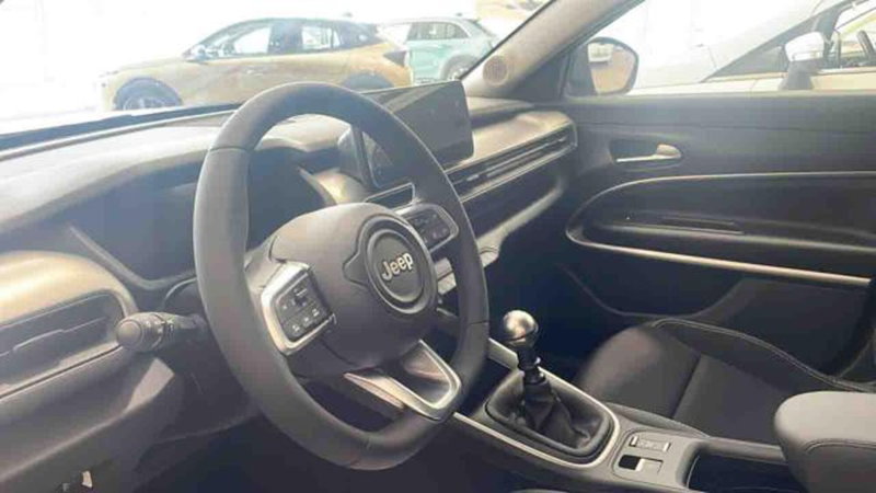 Jeep Avenger nuova a Torino (9)