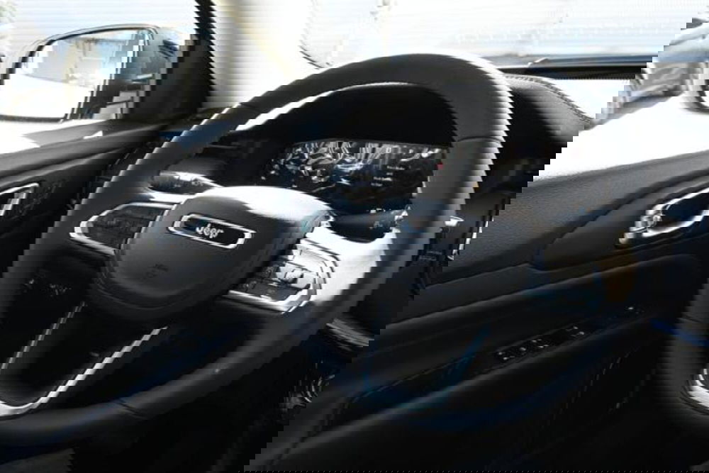 Jeep Compass nuova a Torino (20)
