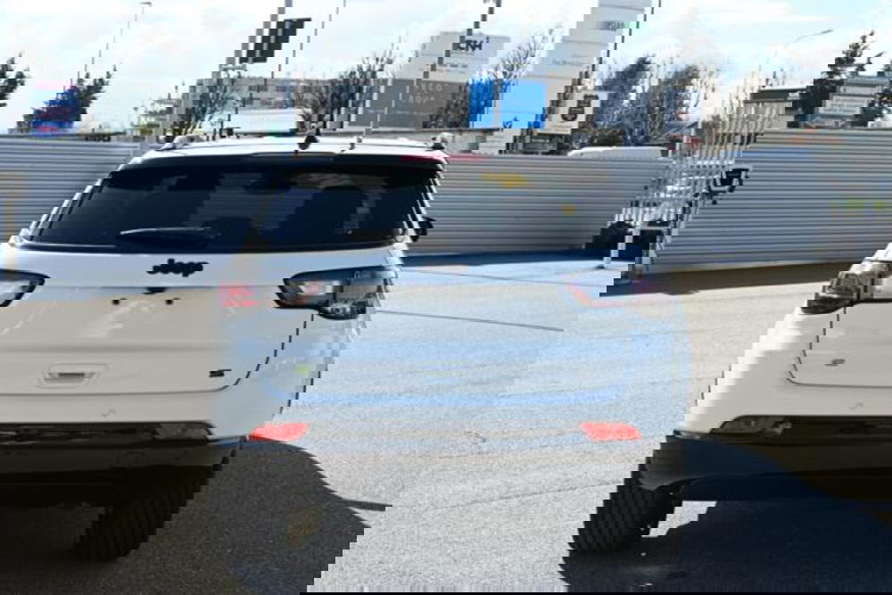 Jeep Compass nuova a Torino (6)