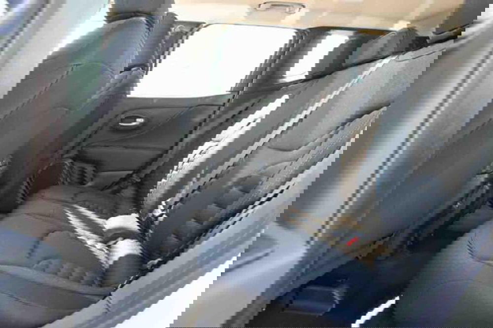 Jeep Renegade nuova a Torino (14)