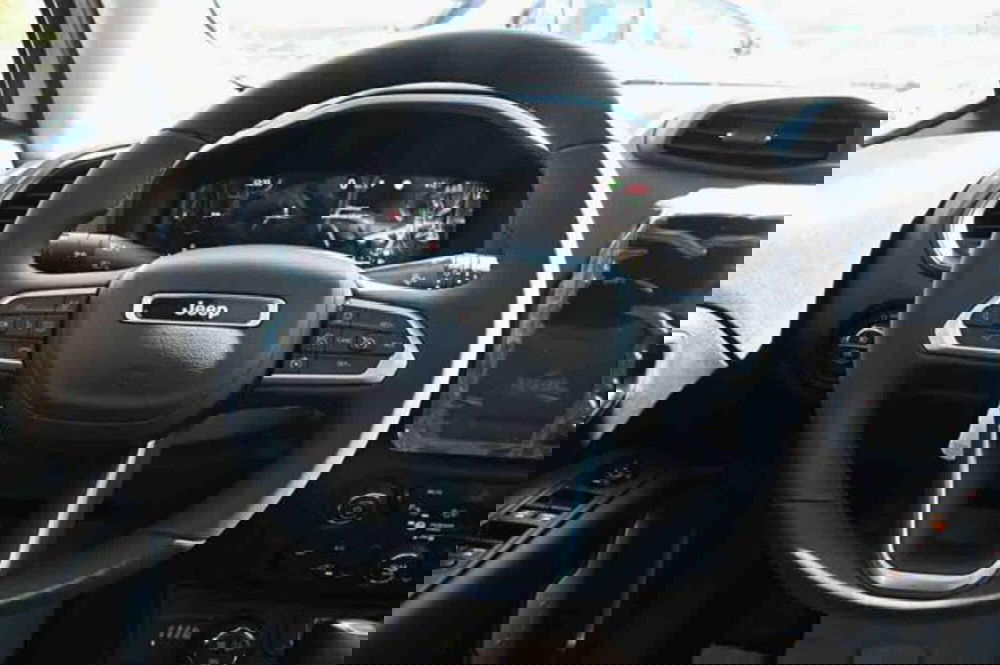 Jeep Renegade nuova a Torino (15)