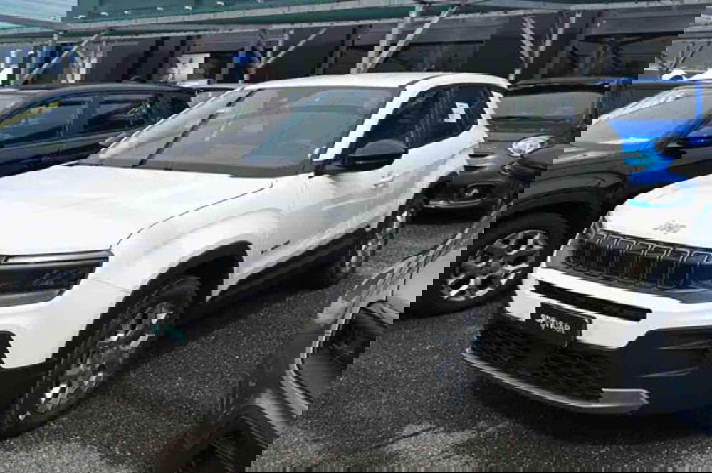 Jeep Avenger nuova a Torino