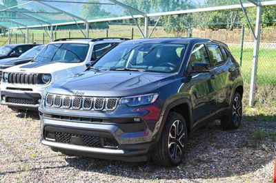 Jeep Compass 1.3 T4 190 CV PHEV AT6 4xe Longitude nuova a Pianezza