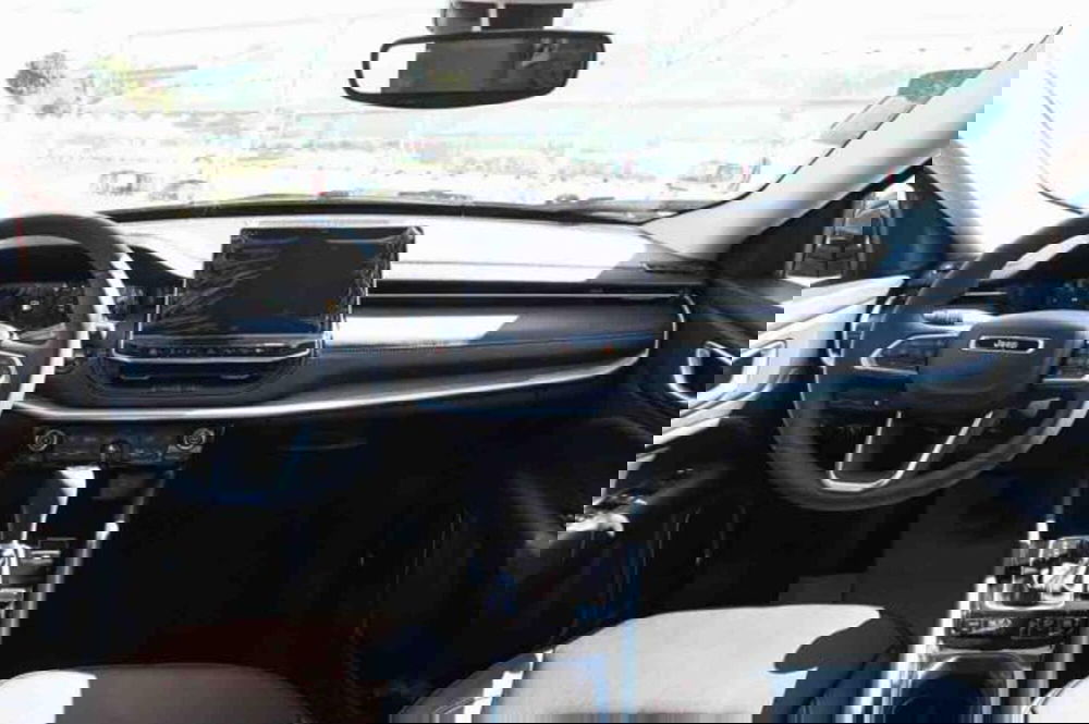 Jeep Compass nuova a Torino (10)