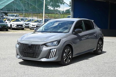 Peugeot 208 1.2 hybrid Active 100cv e-dcs 6 nuova a Pianezza