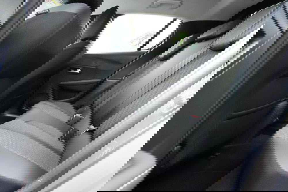 Peugeot 208 nuova a Torino (15)