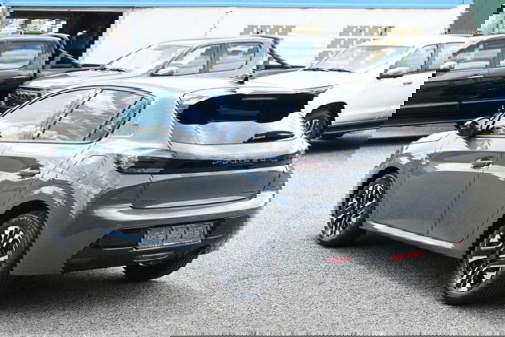 Peugeot 208 nuova a Torino (7)