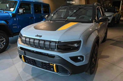 Jeep Avenger 1.2 turbo e-hybrid mhev The North Face 4xe 145cv edct6 nuova a Pianezza