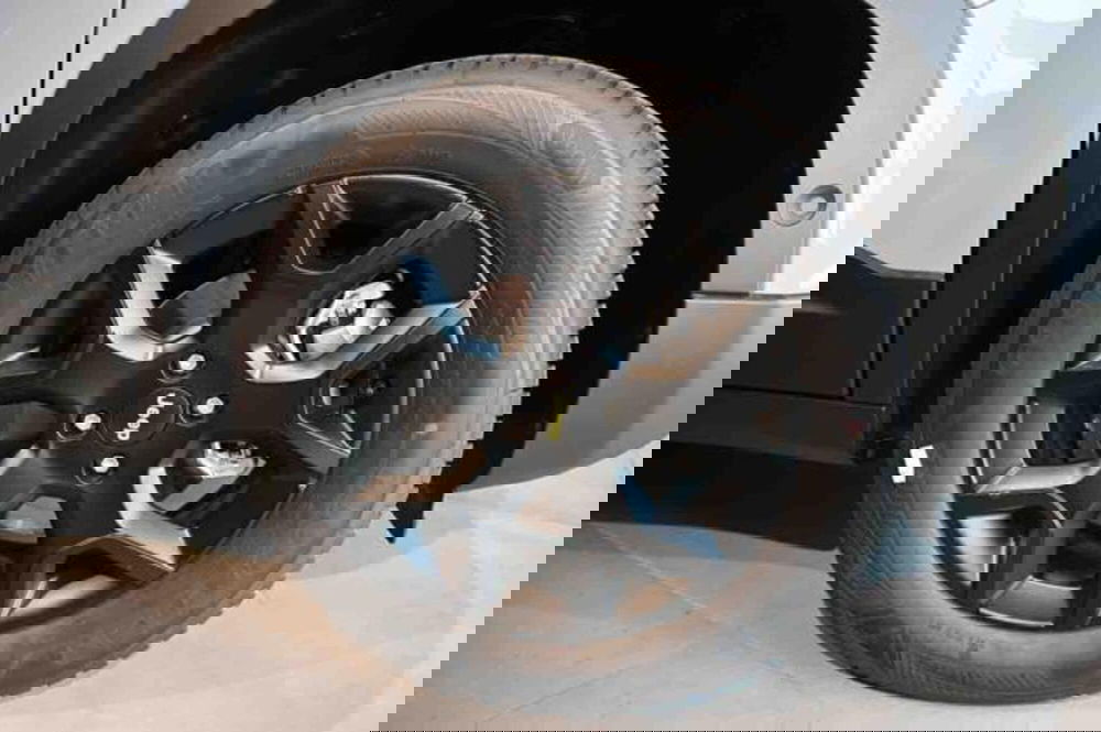 Jeep Avenger nuova a Torino (6)