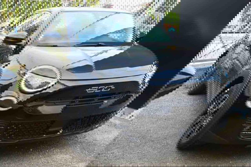 Fiat 600e nuova a Torino (3)