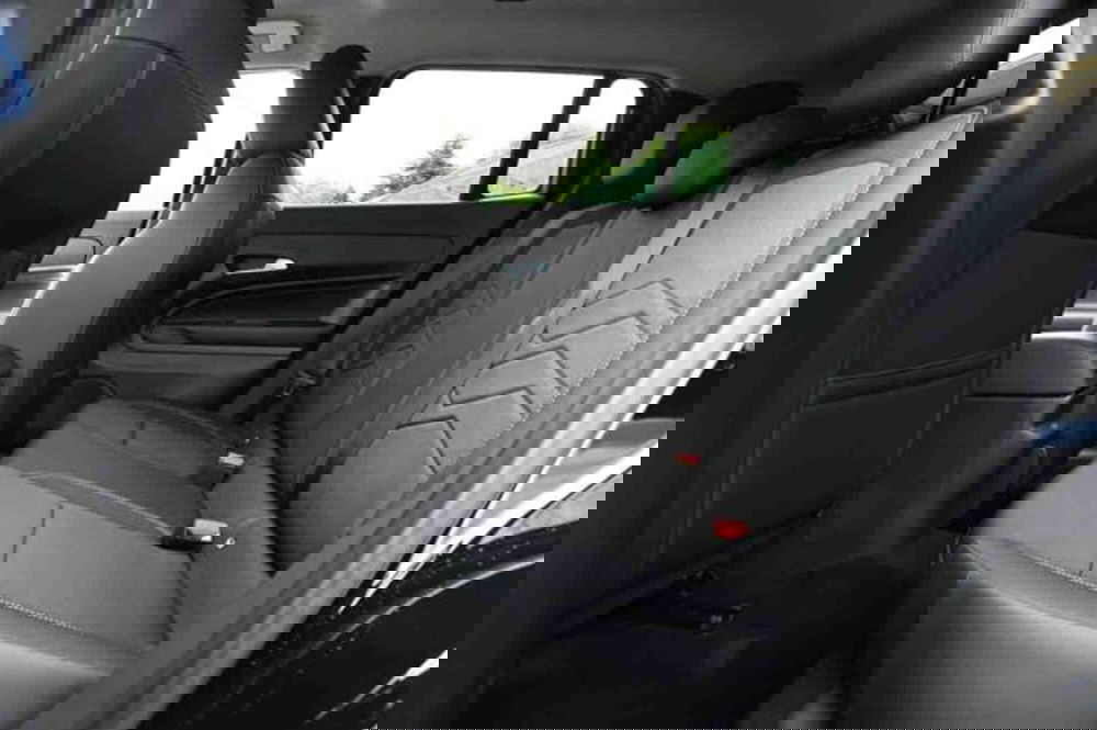 Jeep Avenger nuova a Torino (15)