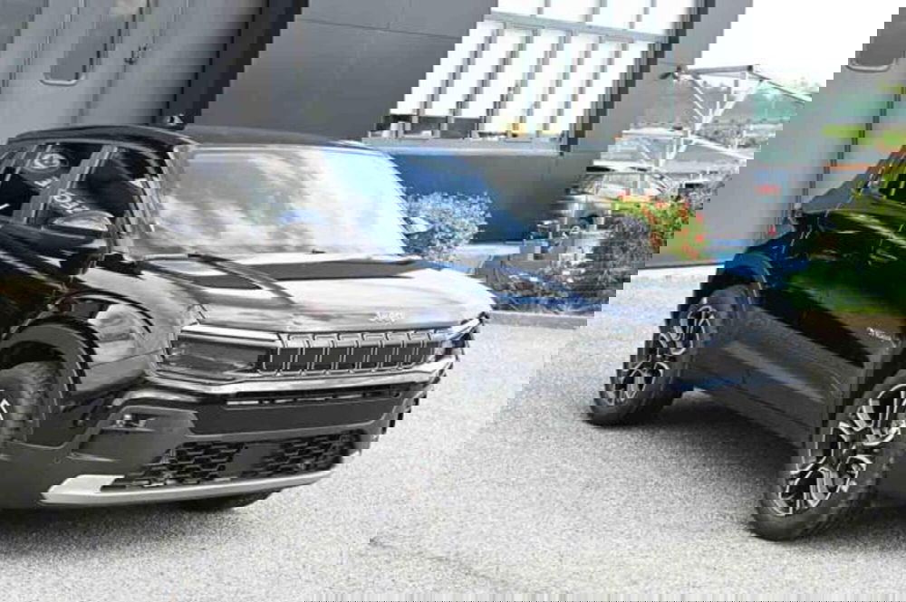 Jeep Avenger nuova a Torino (3)