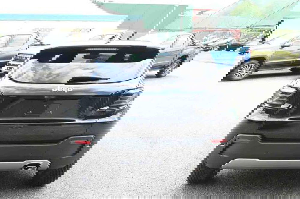 Jeep Avenger nuova a Torino (6)