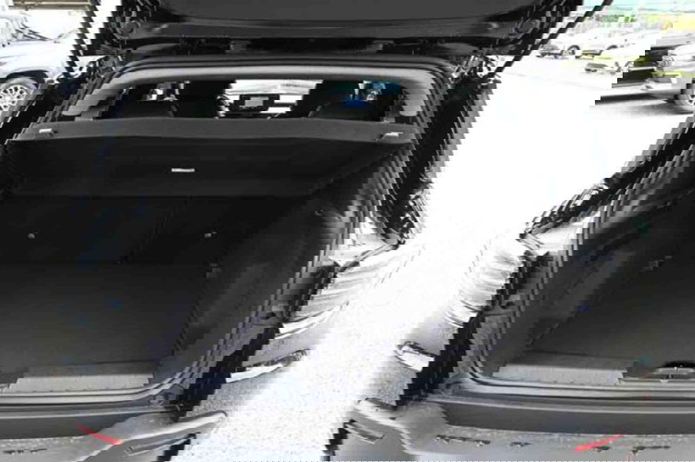 Jeep Avenger nuova a Torino (9)