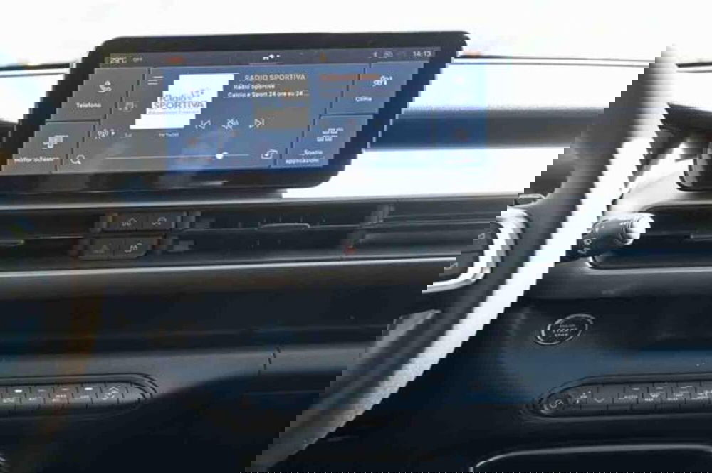 Jeep Avenger nuova a Torino (17)